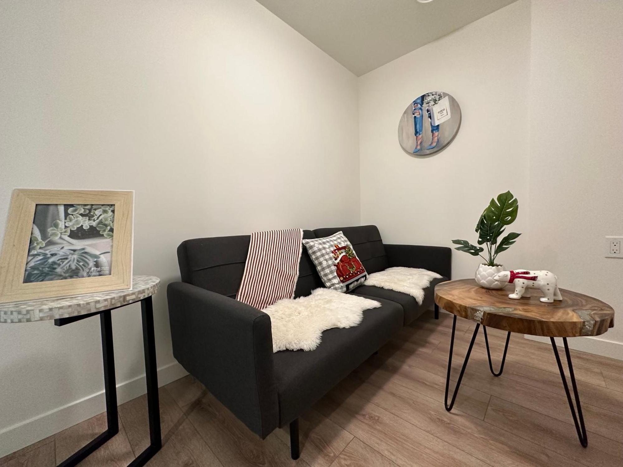 Gorgeous Place In Downtown Rmd 리치먼드 외부 사진